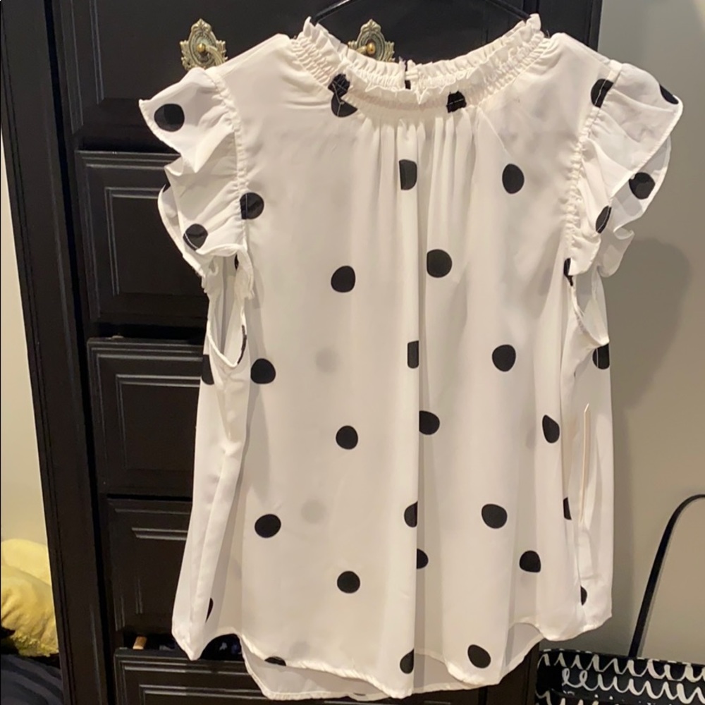 Polka dot top